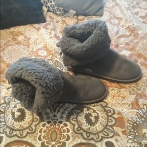 Muk luks brand new wore once